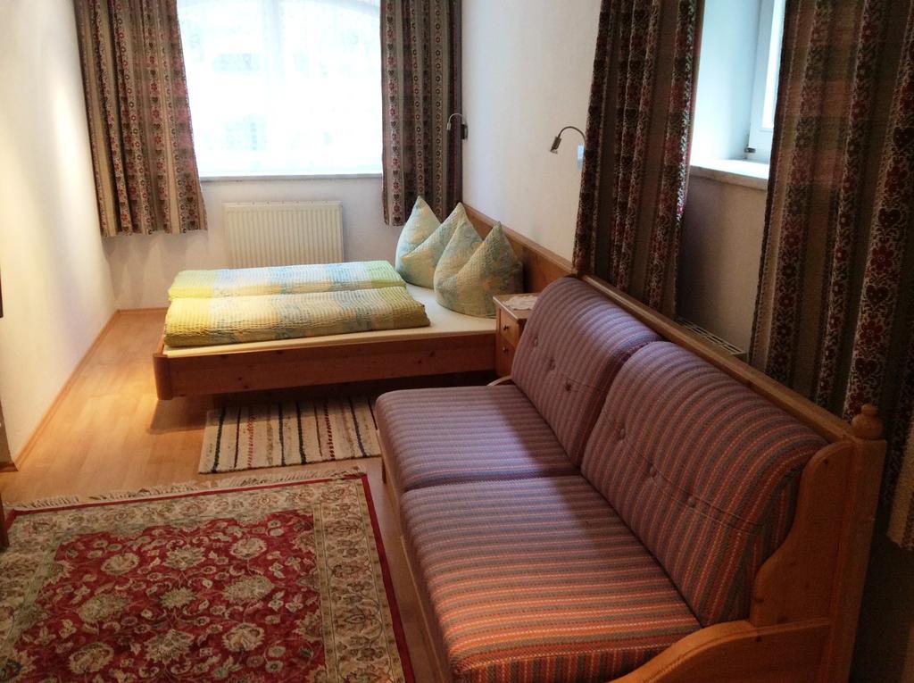 Apartamento Der Klaushof Mayrhofen Habitación foto