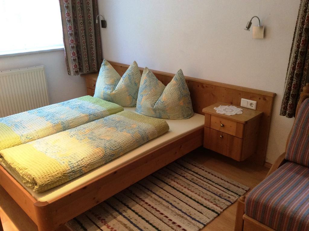 Apartamento Der Klaushof Mayrhofen Habitación foto