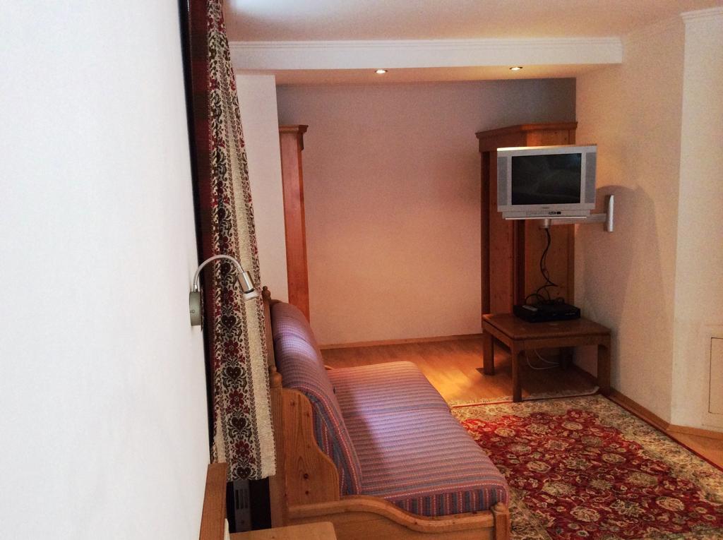 Apartamento Der Klaushof Mayrhofen Habitación foto